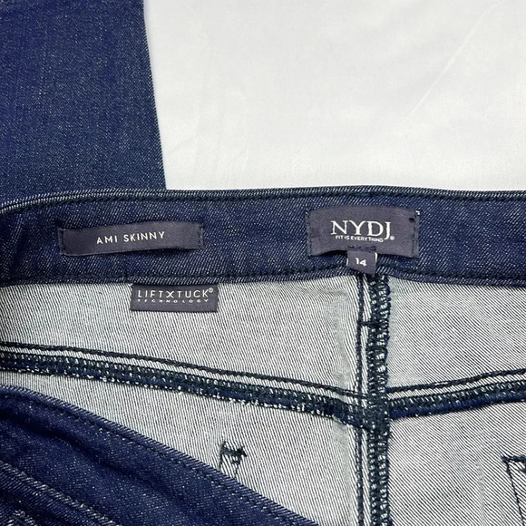 NYDJ Women’s 14 Ami Skinny Lift x Tuck Technology Stretchy Jean In Endless Blue - Picture 4 of 15